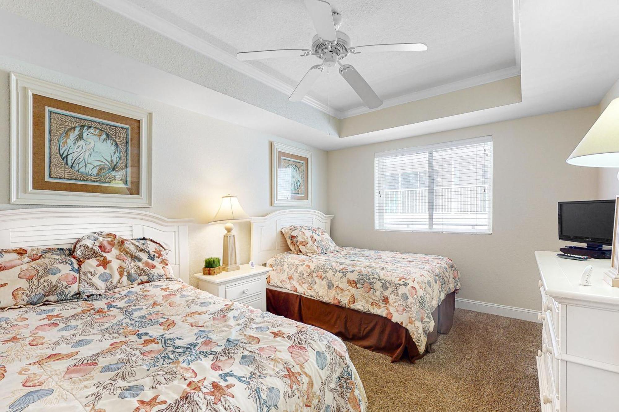 Sunset Beach Condos Ocean City Room photo